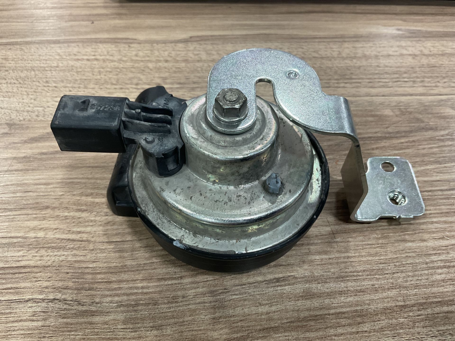 A2055420820 MERCEDES W205 KORNA ÇIKMA ORJ