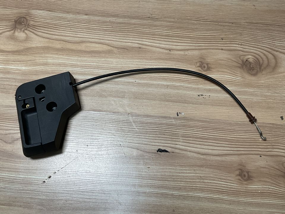 52207151370 7151370 BMW E82 E90 E92 SAG ARKA KOLTUK AYAR KOLU SIFIR ORJİNAL