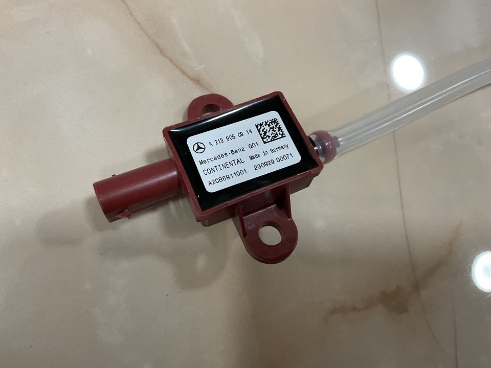 A2139050914 MERCEDES W213 W290 E SERİSİ ÖN TAMPON DARBE SENSÖRÜ SIFIR ORJİNAL