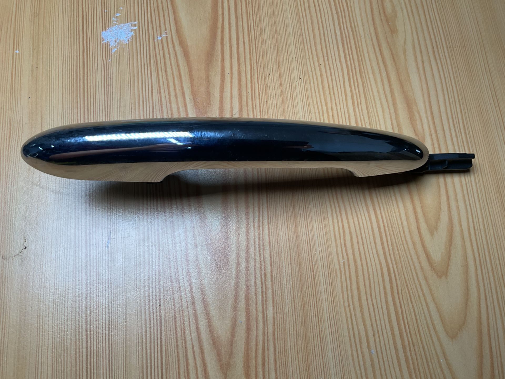 51217317634 7317634 MİNİ F56 F55 F54 F57 F60 SAĞ ÖN KAPI AÇMA ÇIKMA ORJİNAL