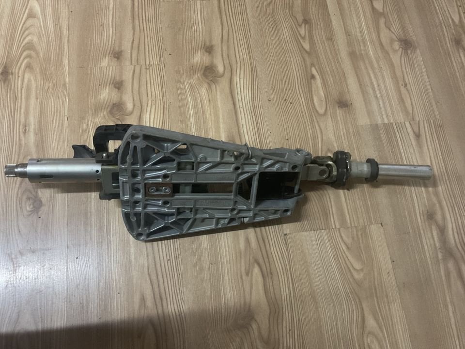 A2044601816 MERCEDES W204 DİREKSİYON MİLİ ÇIKMA ORJİNAL