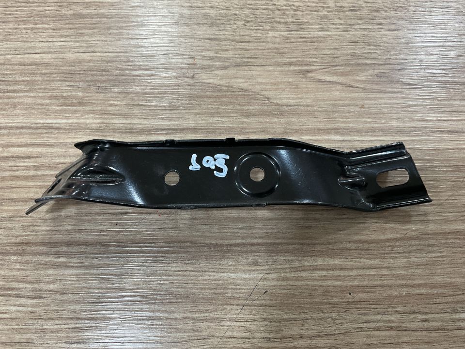 A1766280214 MERCEDES W176 A SAĞ TAMPON ÇAMURLUK AYAĞI ÇIKMA ORJİNAL