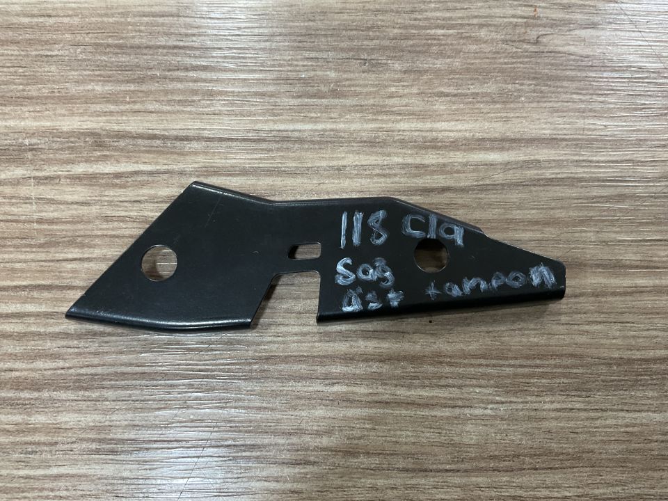A1188850301 MERCEDES W118 CLA SAĞ ÜST TAMPON BRAKETİ SIFIR ORJİNAL