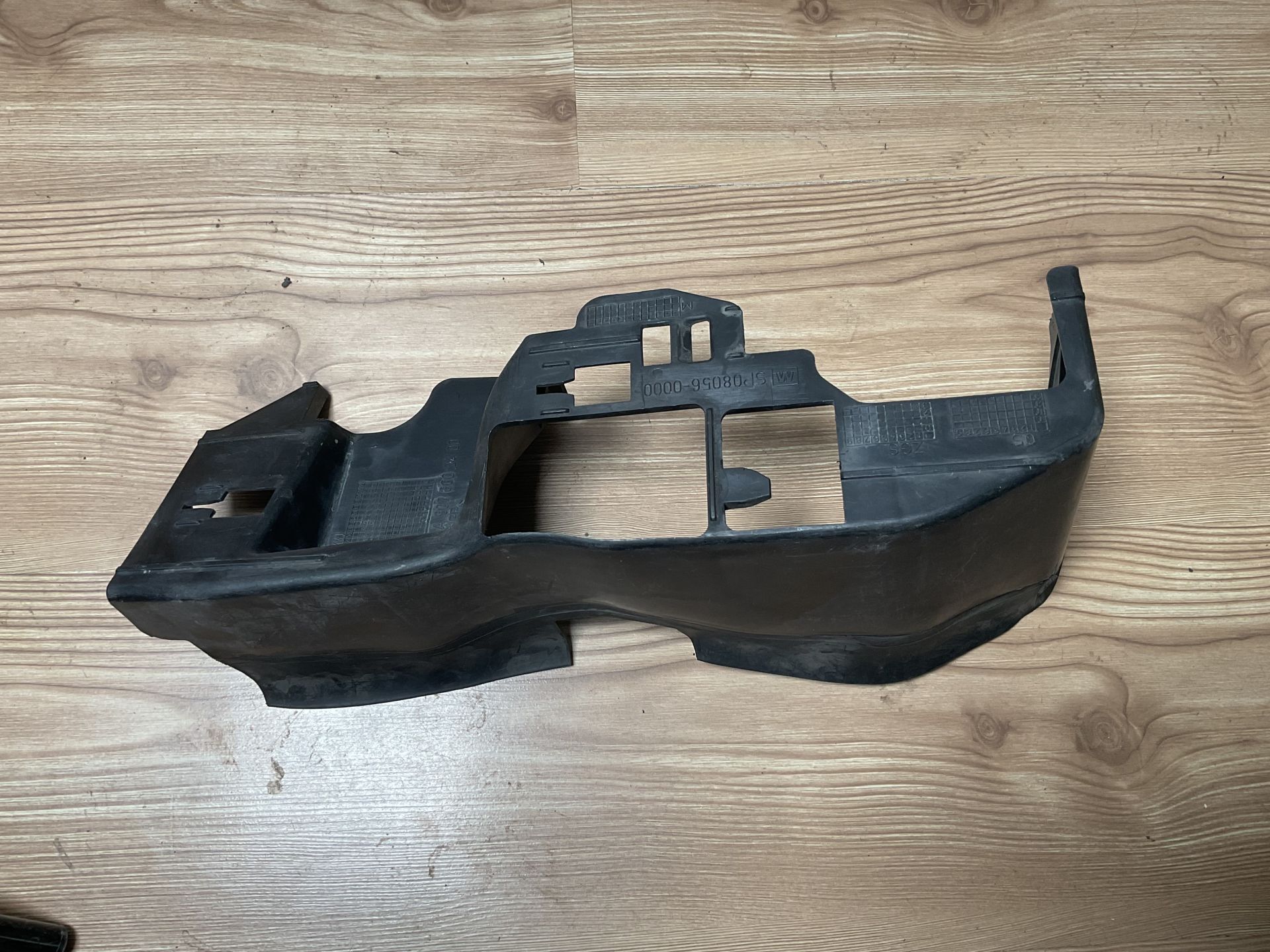 A9078802500 MERCEDES W907 ÖN PANEL HAVA BAKALİTİ ÇIKMA ORJİNAL