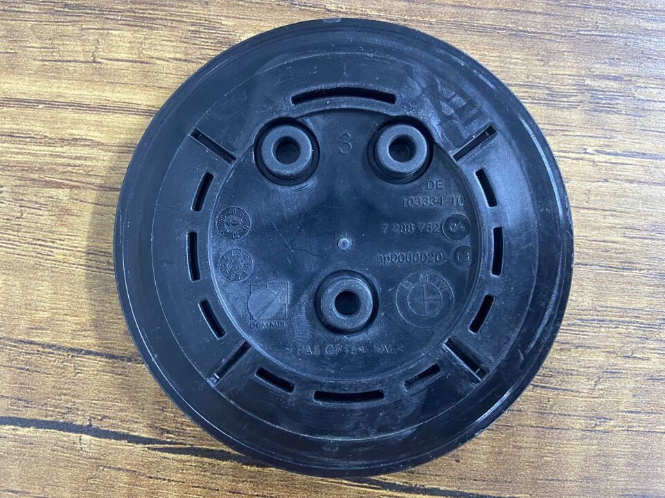 51767288752 7288752 BMW F20 F40 F44 E46 E90  F30 G20 G26 E60 F48  U11 E83 ÖN KAPUT ARMA ÇIKMA ORJİNAL