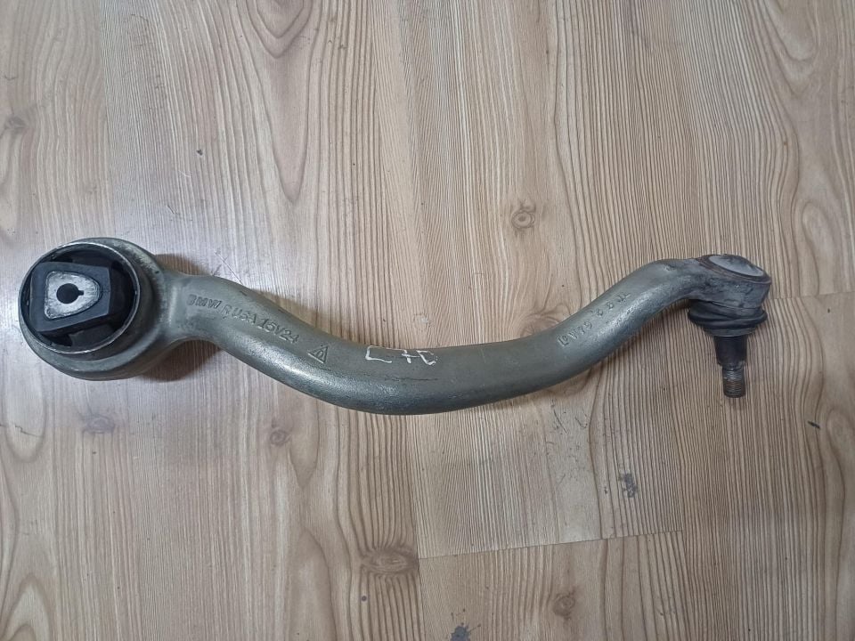 31126773950 6773950 BMW E70 E71 SAĞ SALINCAK ÖN ÜST ÇIKMA ORJİNAL