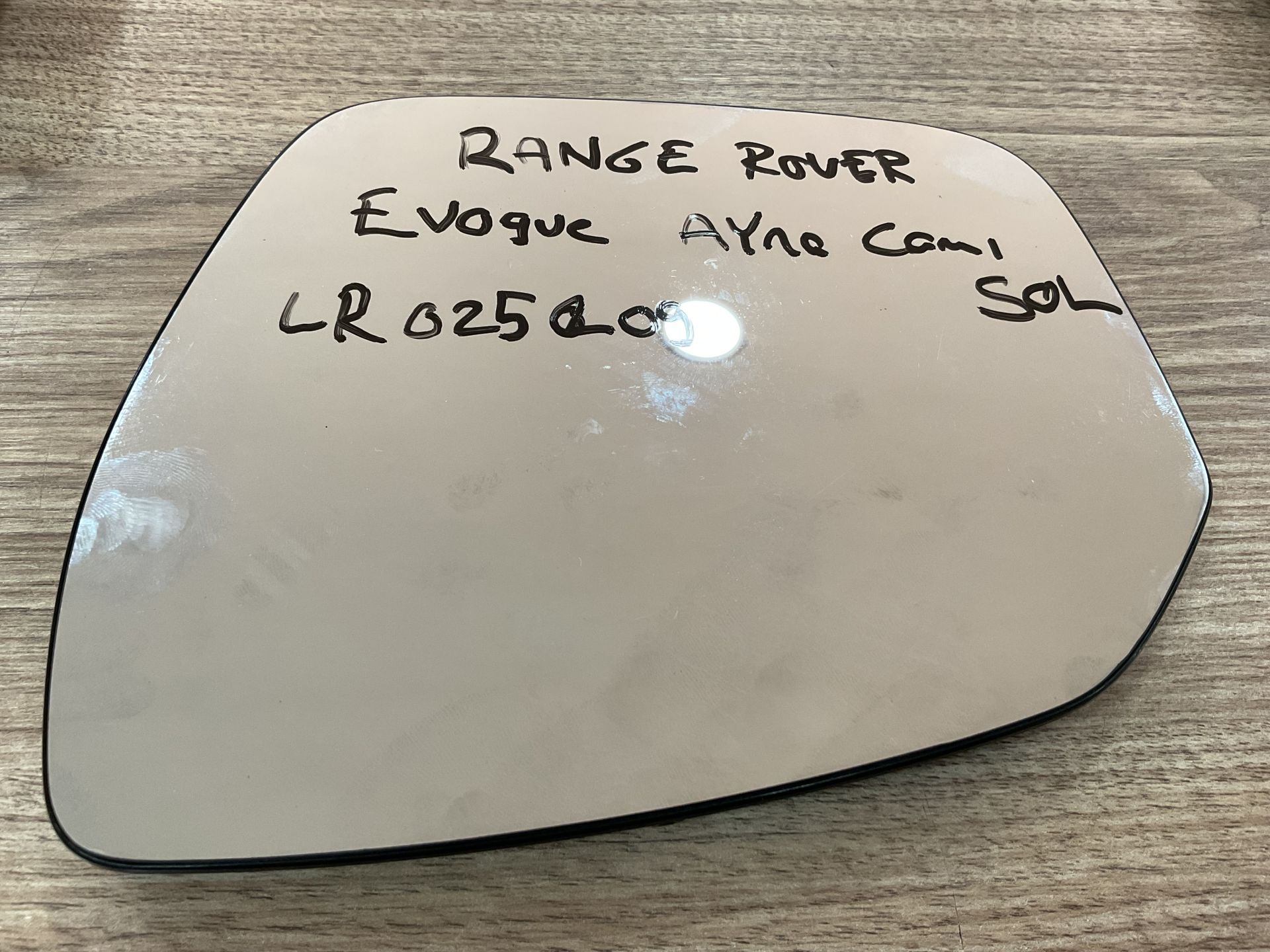 LR025209 RANGE ROVER EVOQUE AYNA CAMI SOL ÇIKMA ORJ