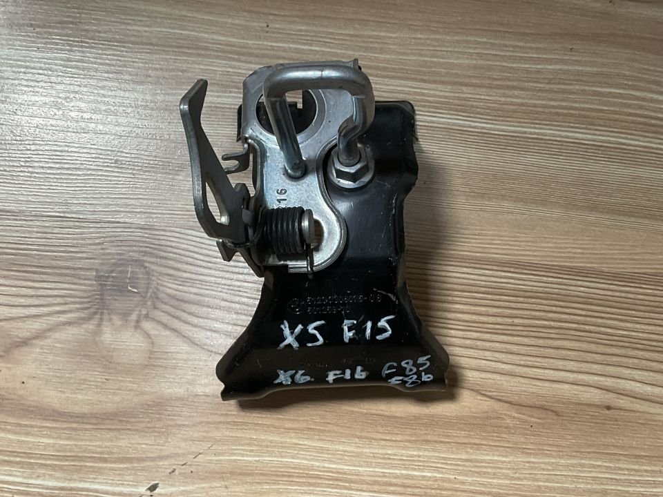 51237308076 7308076 BMW F15 F16 F85 F86 SOL ÜST KAPUT KİLİT KARŞILIĞI ÇIKMA ORJİNAL