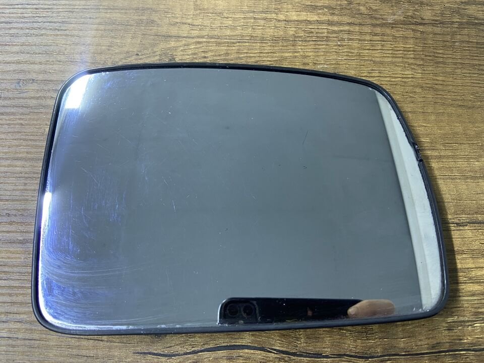 LR017067 RANGE ROVER SPORT FREELANDER DİSCOVERY SAĞ AYNA CAMI ÇIKMA ORJİNAL