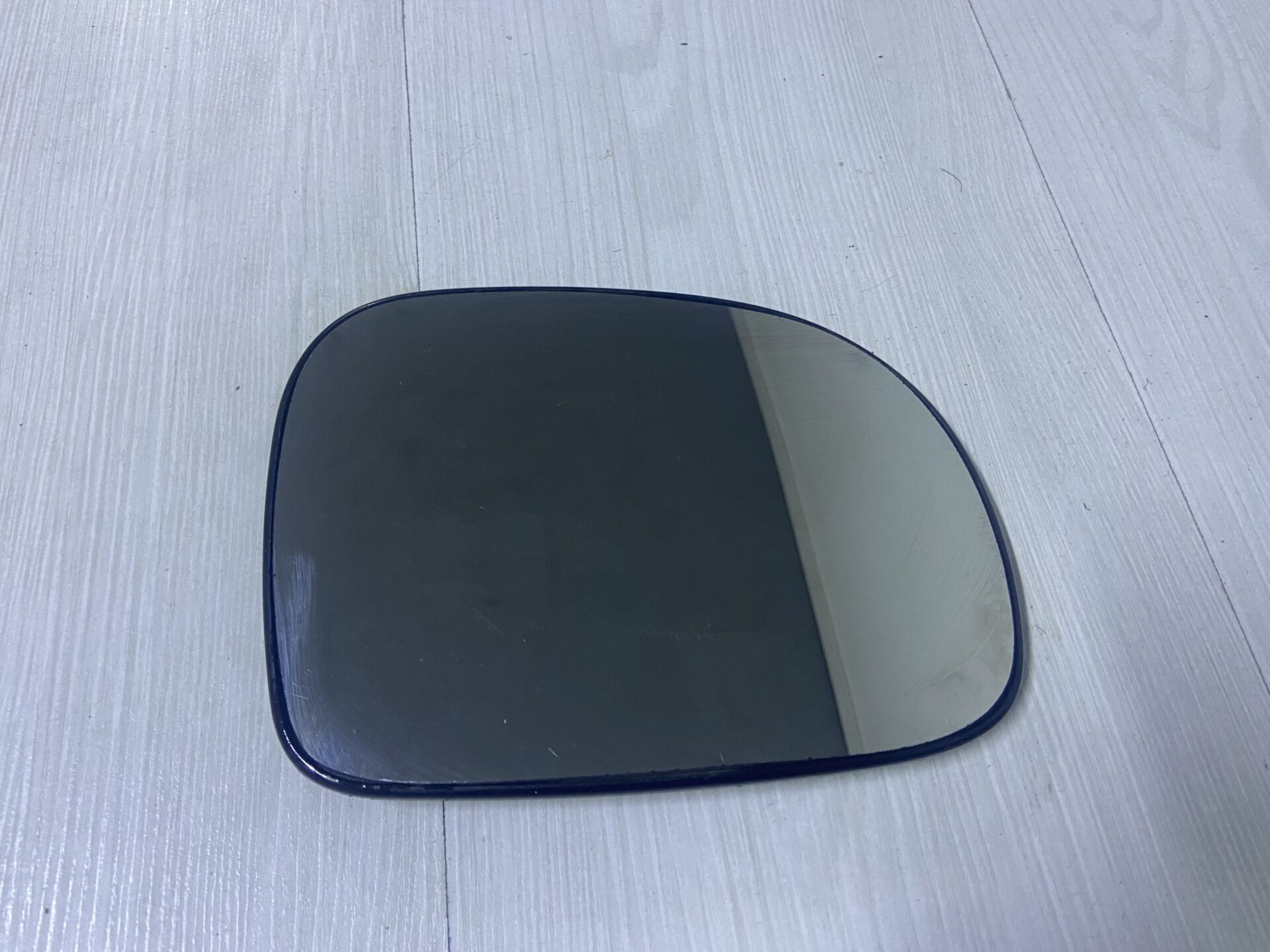 A23263402 MERCEDES W639 ISITMALI SAĞ AYNA CAMI ÇIKMA ORJİNAL