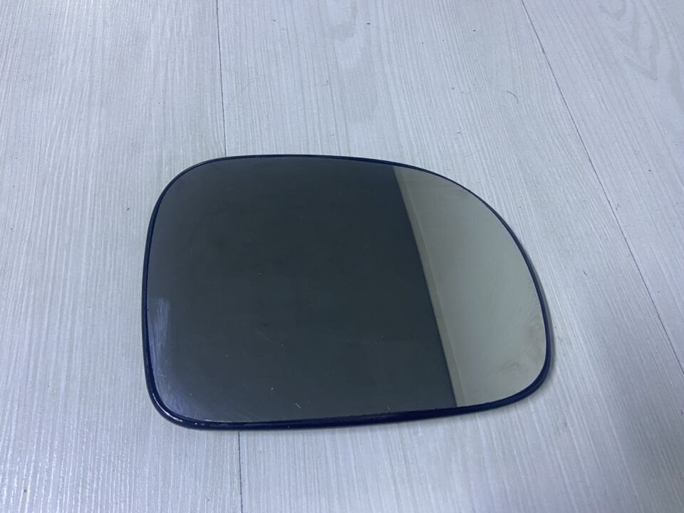 A23263402 MERCEDES W639 ISITMALI SAĞ AYNA CAMI ÇIKMA ORJİNAL