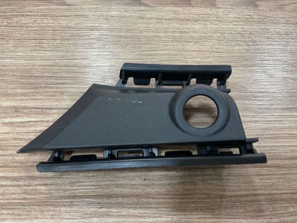 A1768852900 MERCEDES W176 A-CLASS ÖN TAMPON SOL IZGARA BAKALİTİ ÇIKMA ORJİNAL