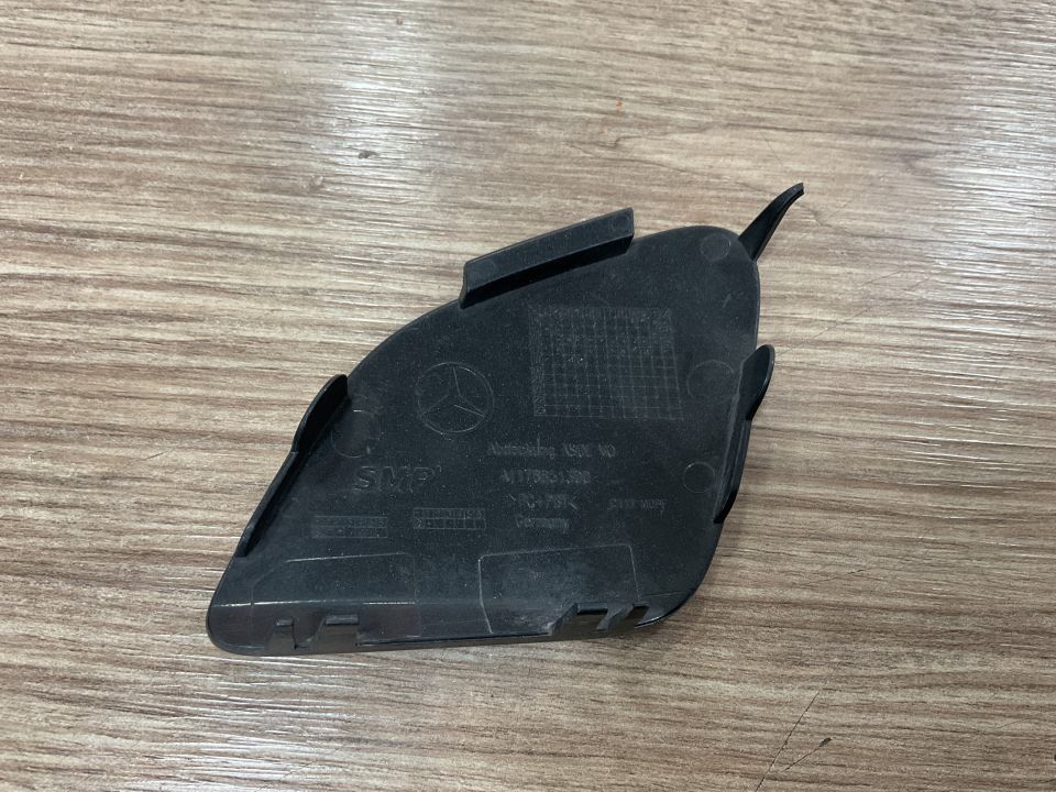 A1178851300 MERCEDES W117 CLA  ÖN TAMPON ÇEKİ DEMİR KAPAĞI ÇIKMA ORJİNAL