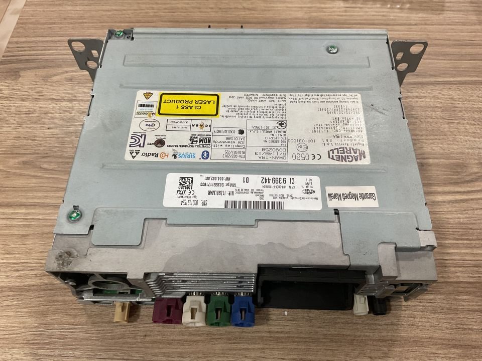 939944201 BMW F30 CD ÇALAR ÇIKMA ORJ