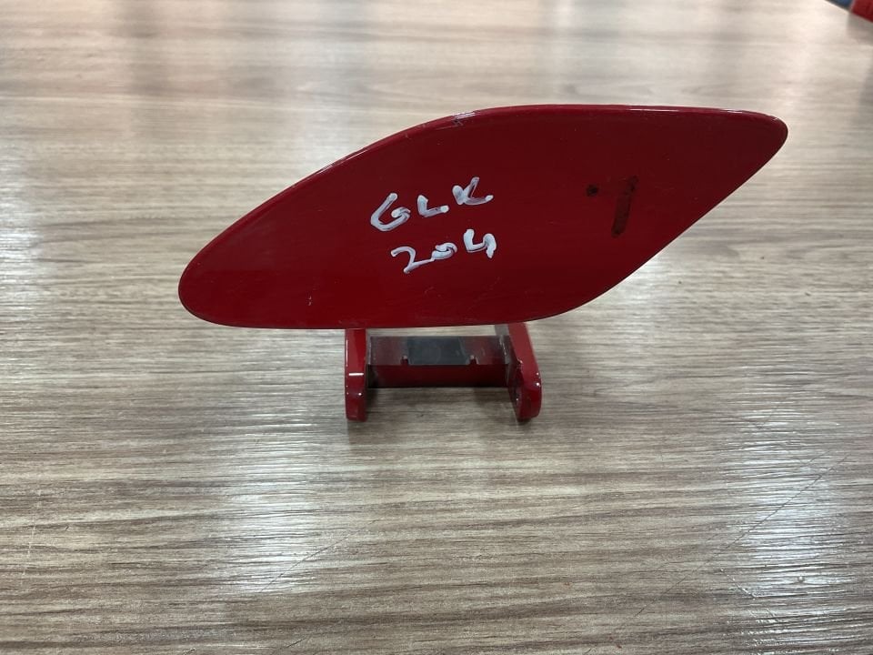 A2048691708 MERCEDES W204 GLK SOL FAR FISKİYE KAPAĞI ÇIKMA ORJİNAL