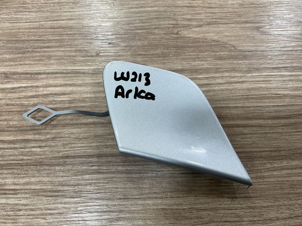 A2138850022 MERCEDES W213 E200 ARKA TAMPON ÇEKİ DEMİR KAPAĞI ÇIKMA ORJİNAL