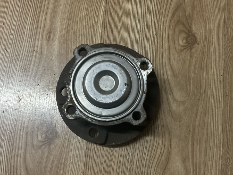 6797164 BMW F30 ÖN PORYA ÇIKMA ORJİNAL