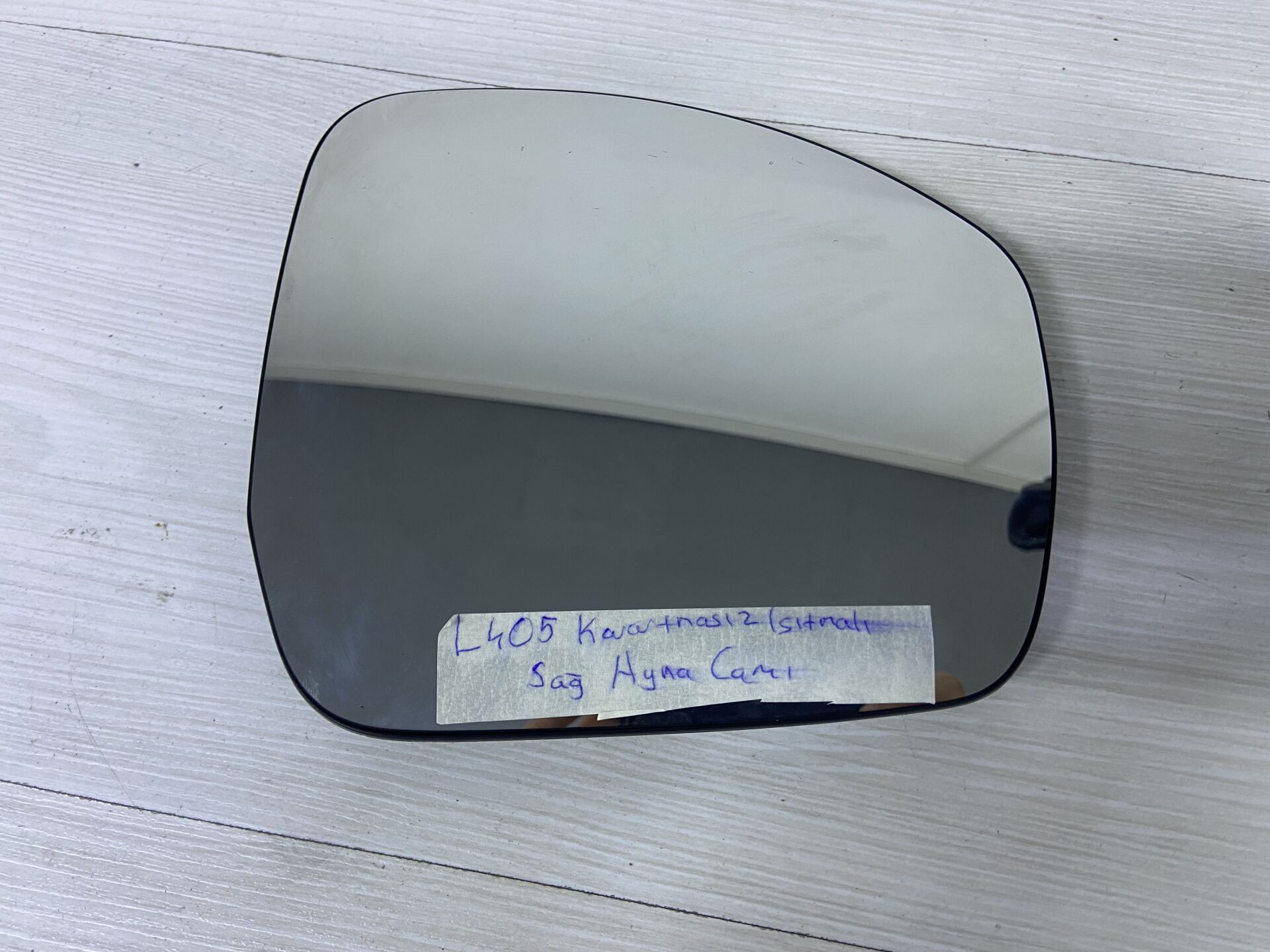 LAND ROVER L405 VOGUE KARARTSIZ ISITMALI SAĞ AYNA CAMI ÇIKMA ORJİNAL