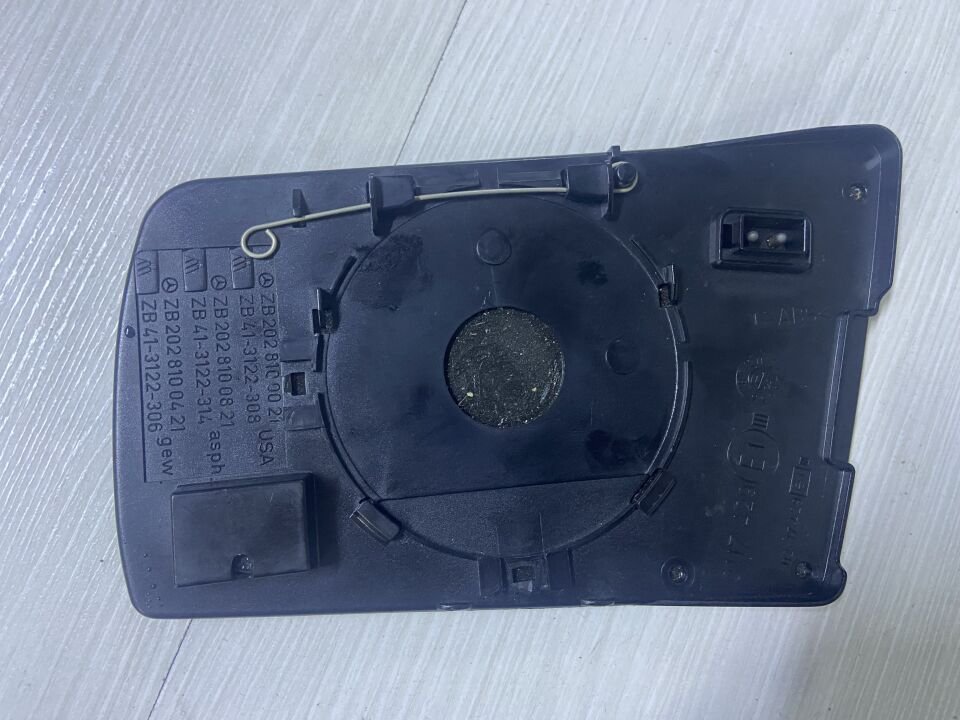 A2028100821 MERCEDES W129 W140 W202 W210 SAĞ AYNA CAMI ÇIKMA ORJİNAL