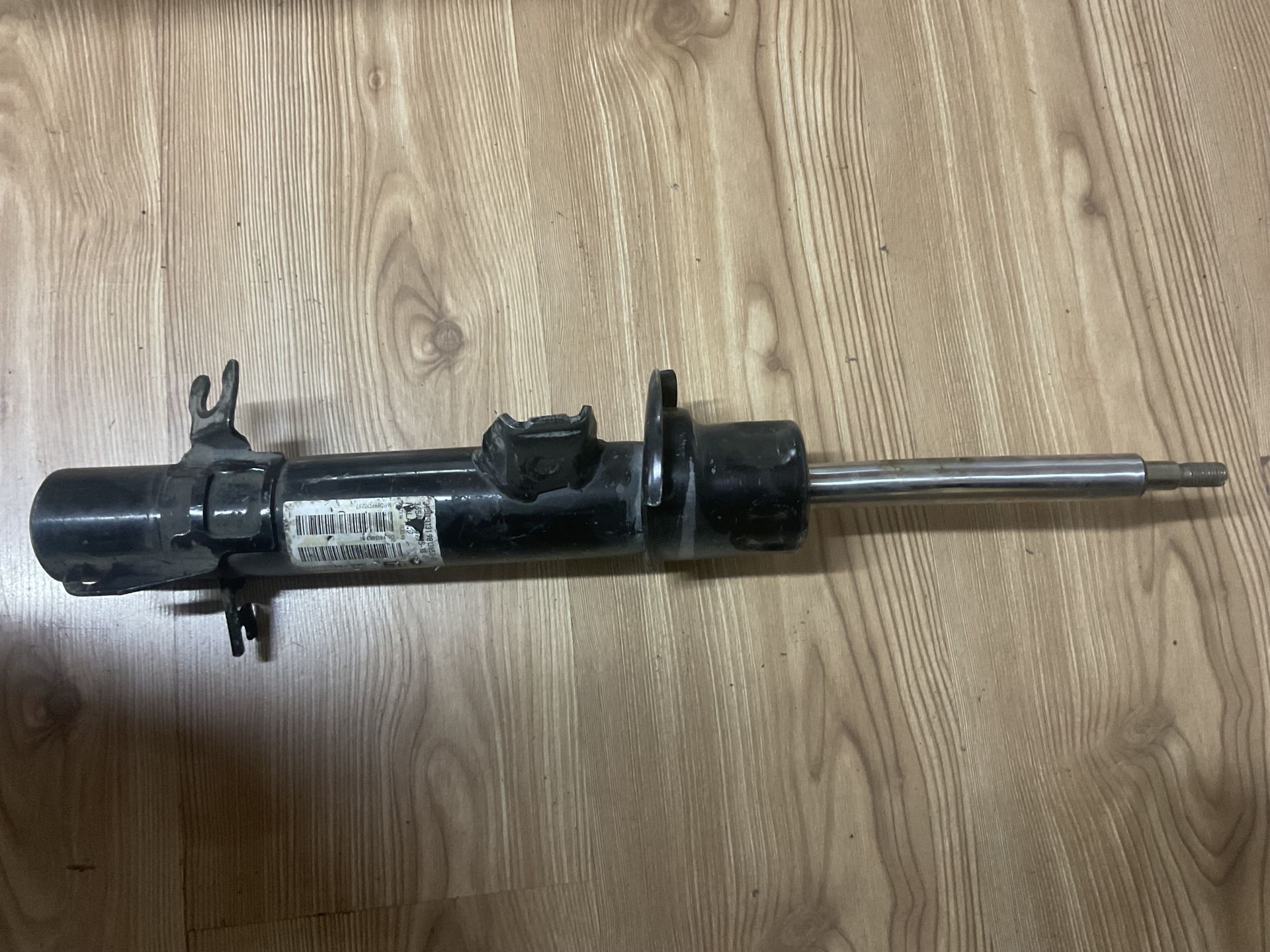 981365301 MINI COUNTRYMAN R60 ÖN SOL AMORTİSÖR ÇIKMA ORJİNAL