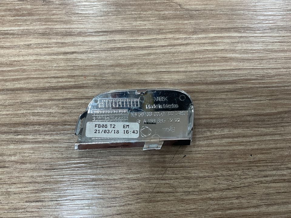 A1668857222 MERCEDES W166 ML ÖN TAMPON ÇEKİ DEMİR KAPAĞI ÇIKMA ORJİNAL