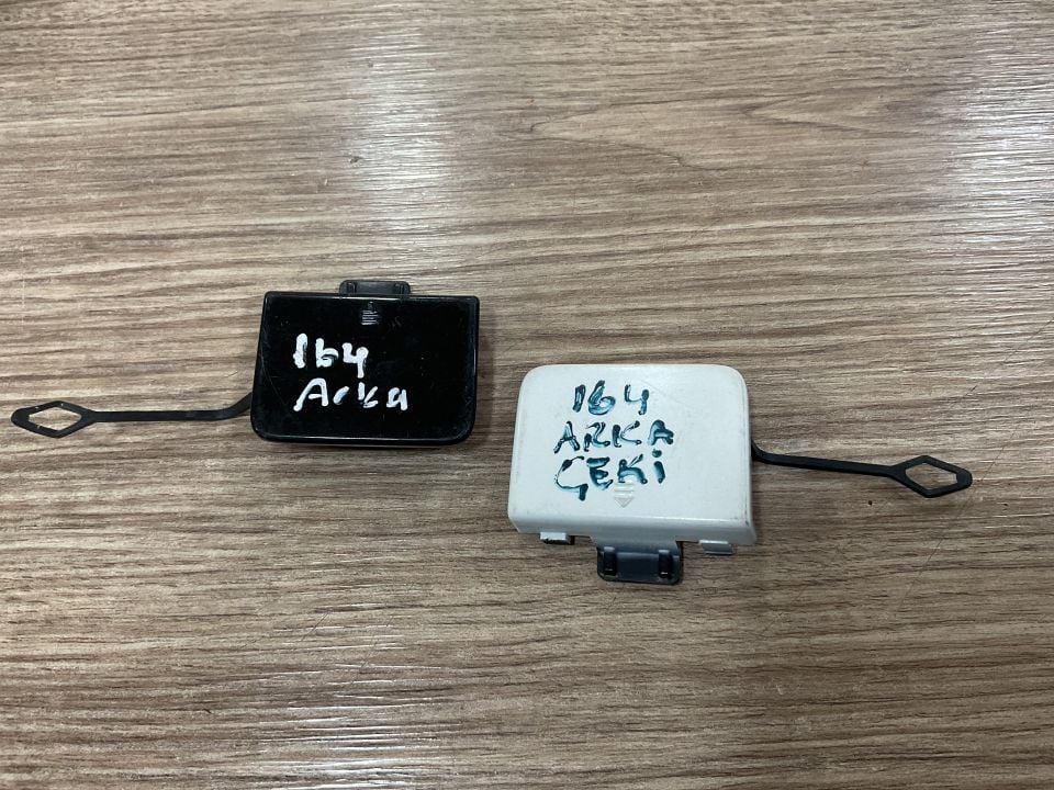 A1648855023 MERCEDES W164 ML ARKA TAMPON ÇEKİ DEMİR KAPAĞI ÇIKMA ORJİNAL