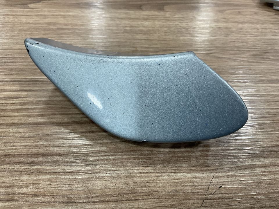 A2928855022 MERCEDES W166 W292 GLE ML AMG SAĞ ÖN TAMPON ÇEKİ DEMİR KAPAĞI ÇIKMA ORJİNAL