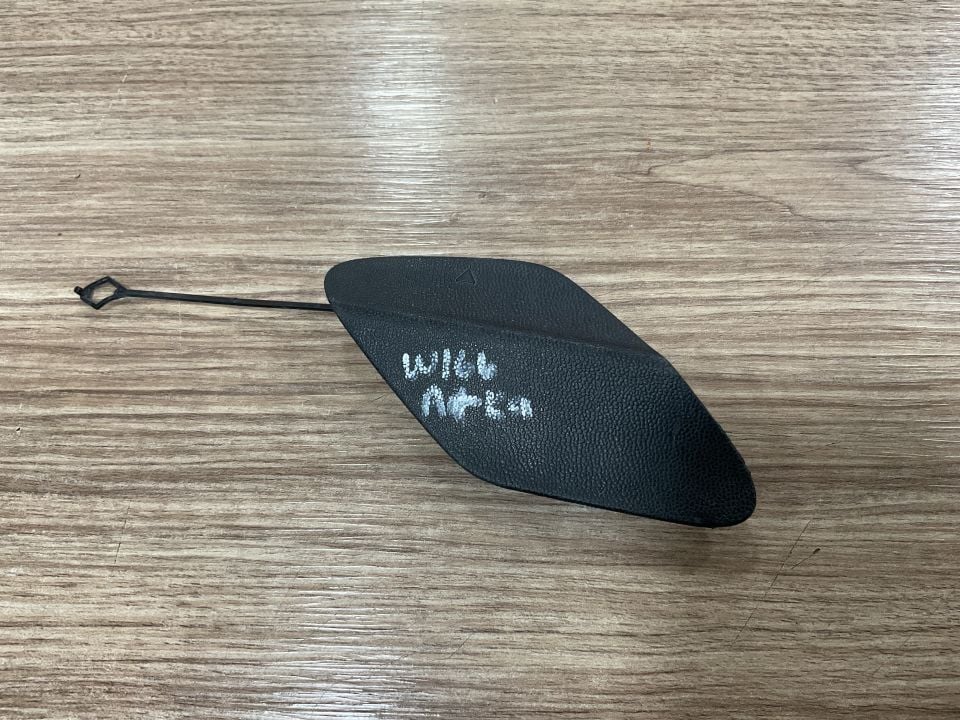 A1668858322 MERCEDES W166 ML ARKA TAMPON ÇEKİ DEMİR KAPAĞI ÇIKMA ORJİNAL