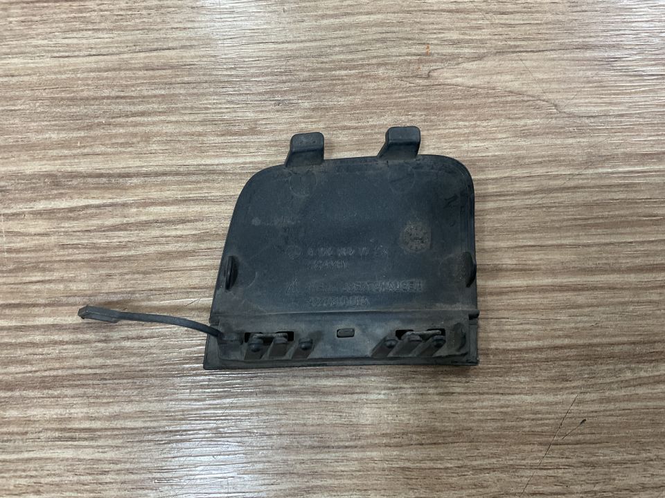 A1568850722 MERCEDES W156 GLA ÖN TAMPON ÇEKİ DEMİR KAPAĞI ÇIKMA ORJİNAL