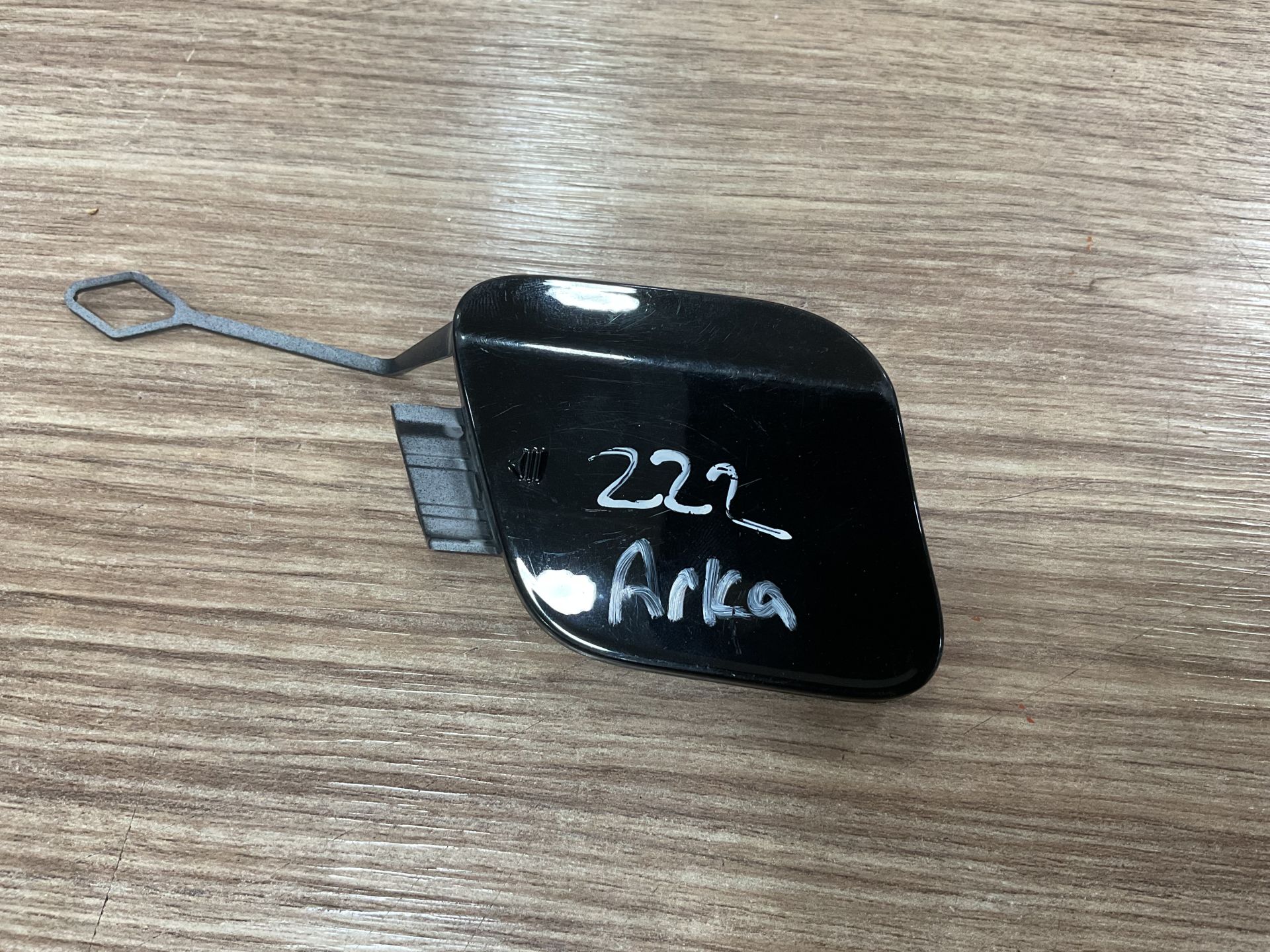 A2228850223 MERCEDES W222 S SERİSİ ARKA TAMPON ÇEKİ DEMİR KAPAĞI ÇIKMA ORJİNAL