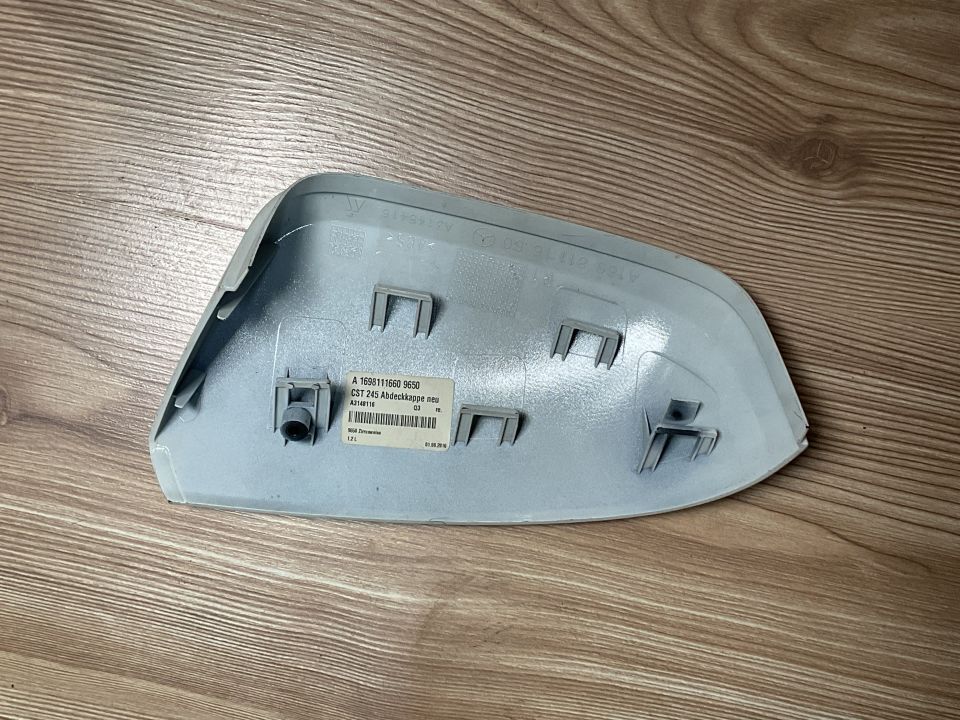 A1698111660 MERCEDES W169 W245 SAĞ AYNA ÇERÇEVESİ ÇIKMA ORJİNAL
