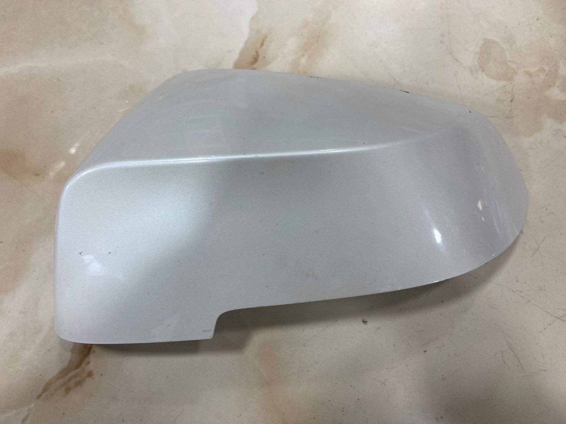 A3341435 F01 F02 BMW 7 SERİSİ SOL AYNA KAPAĞI ÇIKMA ORJİNAL