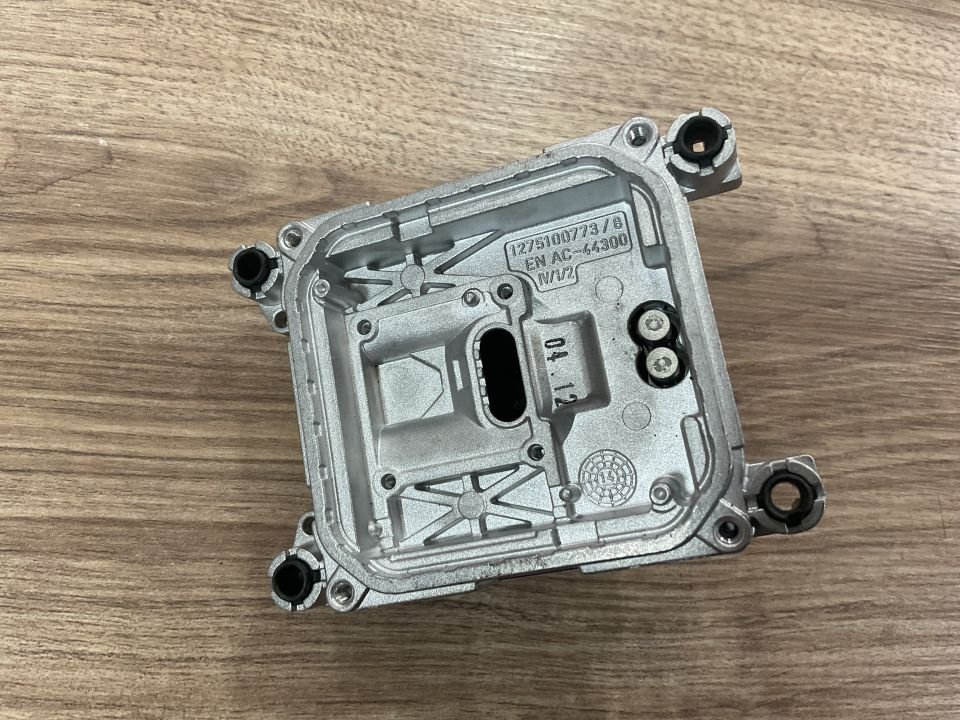 1275100773 PORSHE AUDİ VOLKSWAGEN RADAR SENSÖRÜ ÇIKMA ORJ