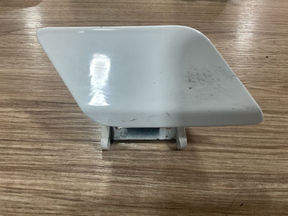 A2048804324 MERCEDES W204 C180 SAĞ FAR FISKİYE KAPAĞI ÇIKMA ORJİNAL