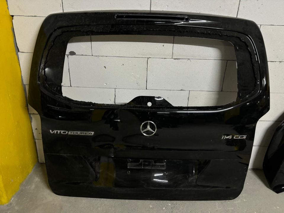MERCEDES VİTO W447 ARKA BAGAJ KAPAĞI ÇIKMA ORJİNAL