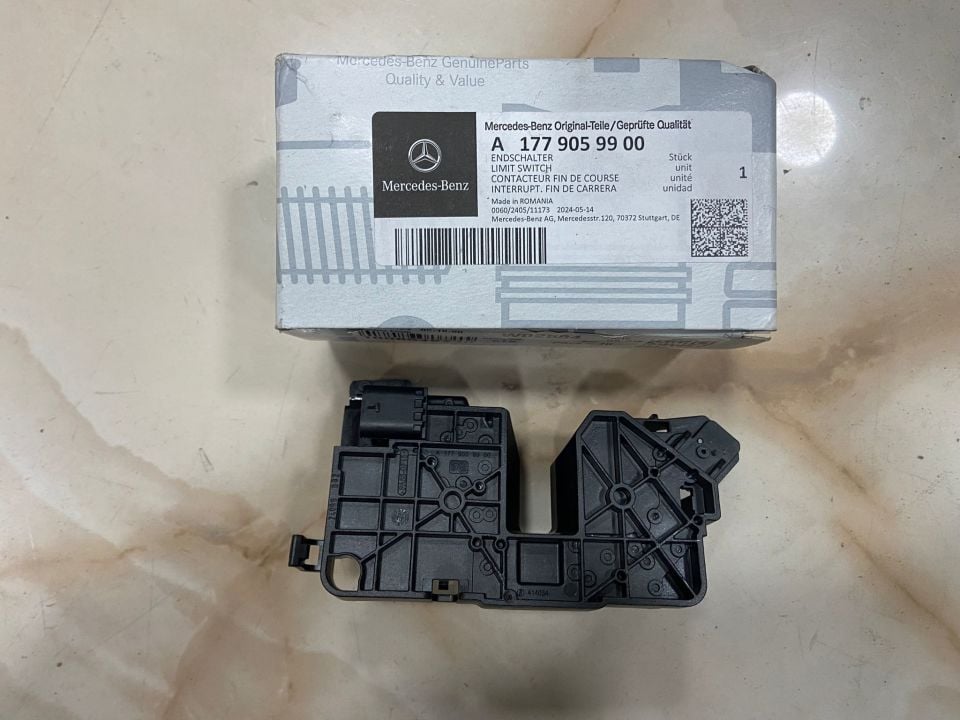 A1779059900 MERCEDES W118 W177 W243 W247 KAPUT KİLİT SWİTCH SIFIR ORJİNAL