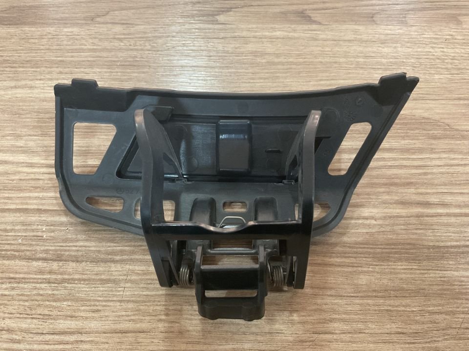 A1648600408 MERCEDES W164 GL ÖN SAĞ FAR FISKİYE KAPAĞI ÇIKMA ORJİNAL