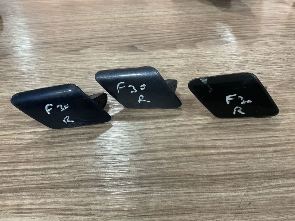 51117276386 7276386 BMW F30 3 SERİSİ SAĞ FAR FISKİYE KAPAĞI ÇIKMA ORJİNAL