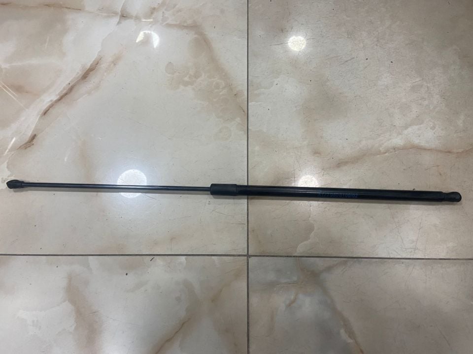A1779800100 MERCEDES W118 W177 W247 KAPUT AMORTİSÖRÜ ÇIKMA ORJİNAL