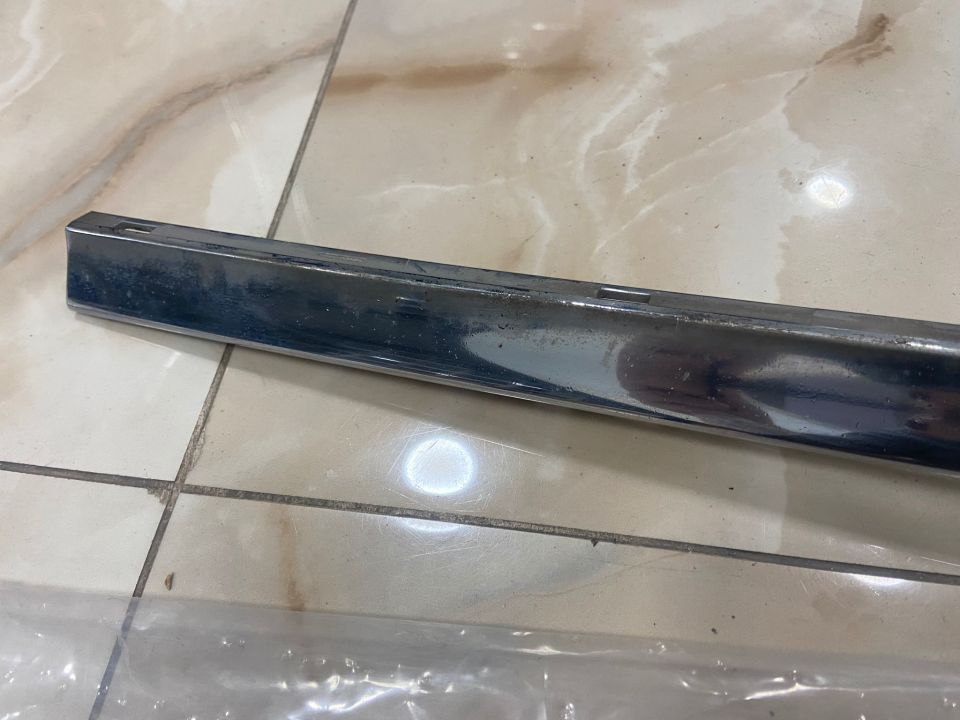 A2138852103 MERCEDES W213 W238 SOL ÖN TAMPON ALT NİKELAJI ÇIKMA ORJİNAL