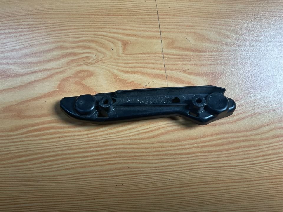 51117255362 7255362 BMW F30 ÖN SAĞ ÜST TAMPON BRAKETİ ÇIKMA ORJİNAL