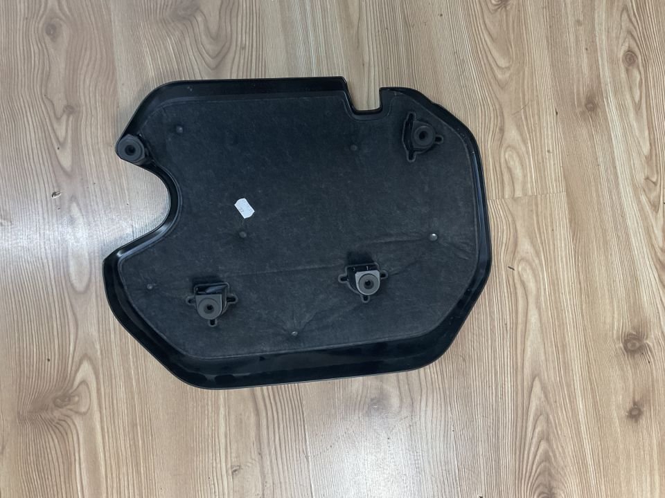 11148579533 8579533 BMW F40 F44 MOTOR KAPAĞI ÇIKMA ORJİNAL