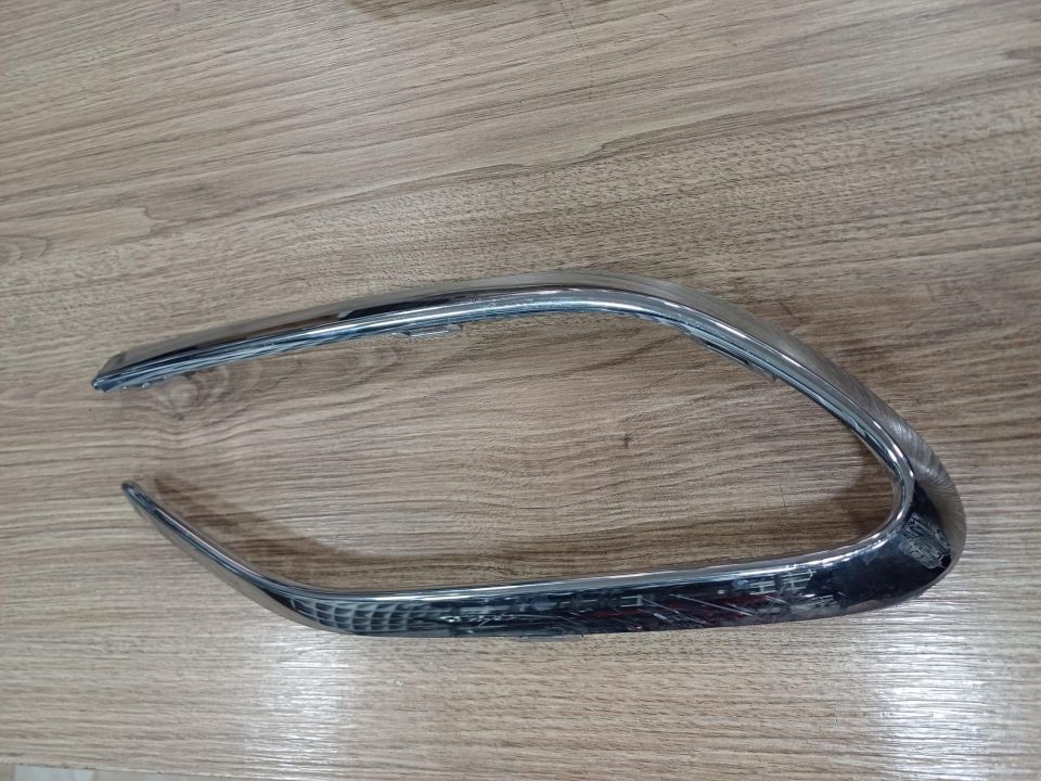 A1188852202 MERCEDES W118 CLA180 CLA200 AMG SAĞ EGZOZ NİKELAJI ÇIKMA ORJİNAL