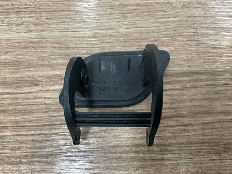 7184192 BMW F01 F02 F03 SAĞ FAR FISKİYE KAPAĞI ÇIKMA ORJİNAL