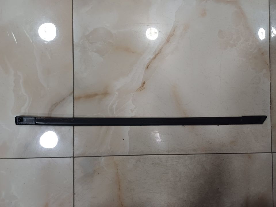 609001533AA CHERY OMODA 5 SAĞ ARKA ÜST KAPI KAPLAMASI ÇIKMA ORJİNAL