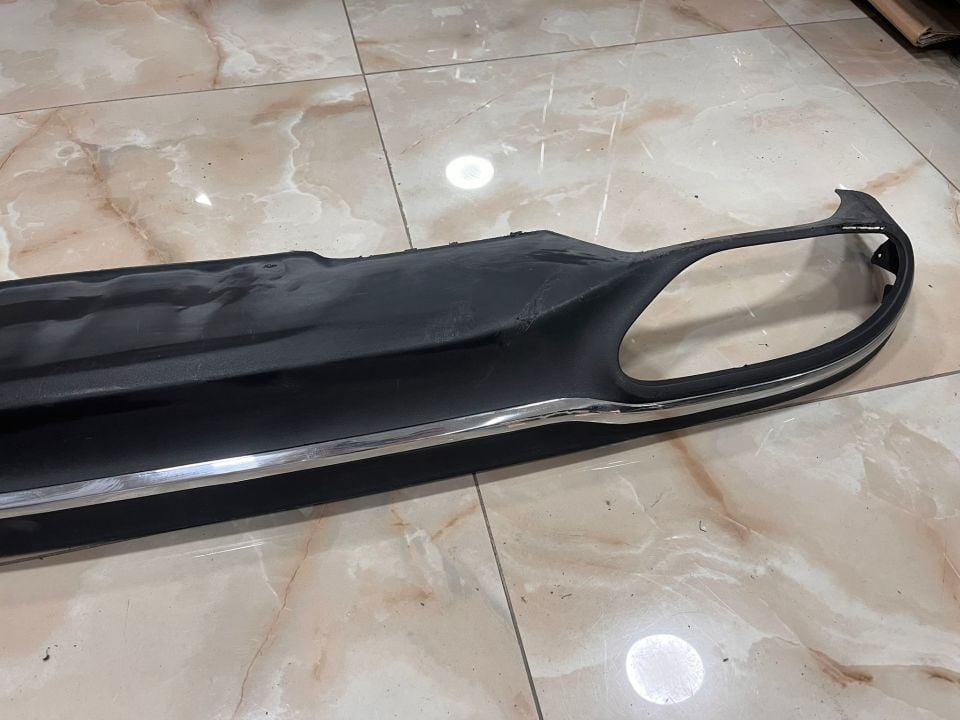 A2138852125 MERCEDES W213 AMG ARKA TAMPON DİFÜZÖR ÇIKMA ORJİNAL