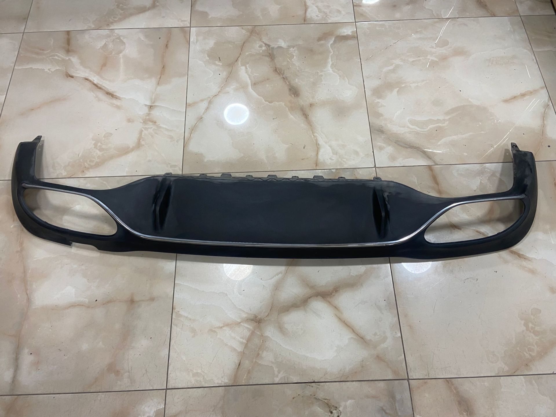 A2138851801 MERCEDES W213 E180 E220 ARKA TAMPON DİFÜZÖR AMG ÇIKMA ORJİNAL