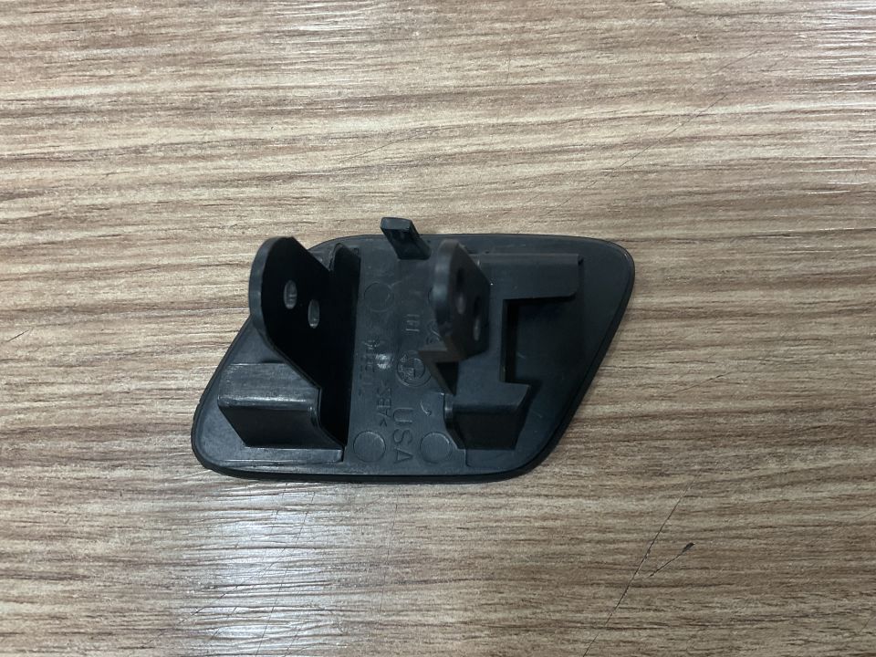 7173864 BMW E70 X5 SAĞ FAR FISKİYE KAPAĞI ÇIKMA ORJİNAL