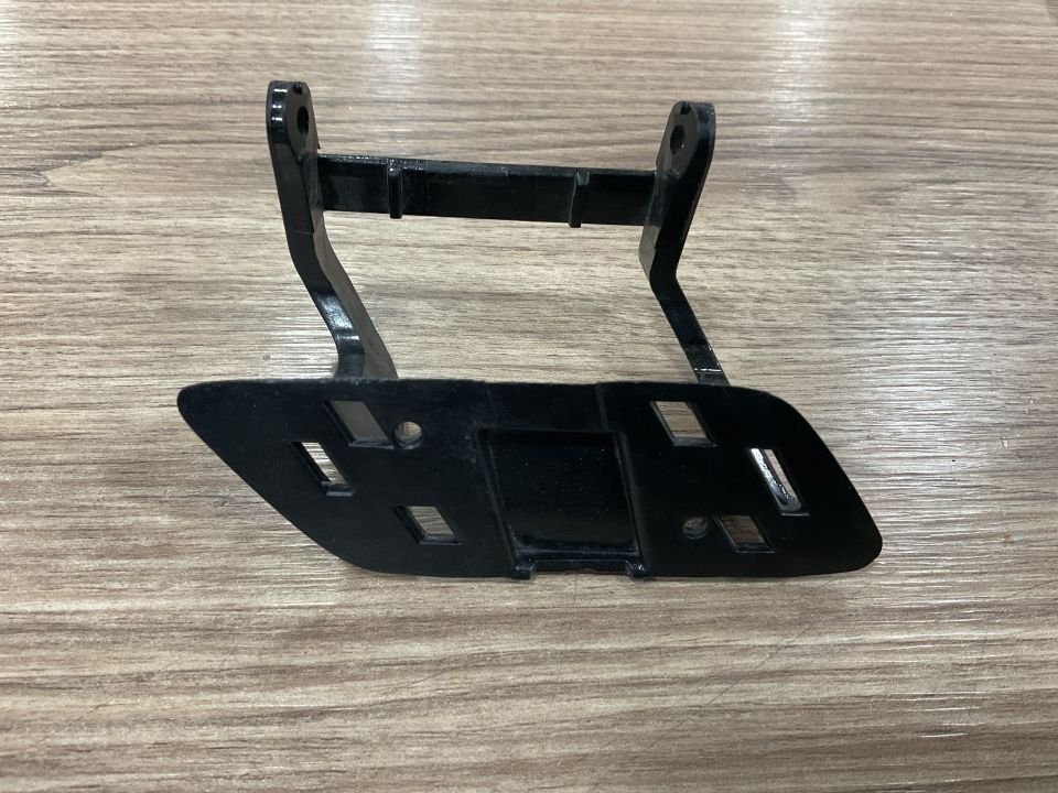 A1668600208 MERCEDES W166 ML AMG ÖN TAMPON FISKİYE KAPAĞI ÇIKMA ORJİNAL