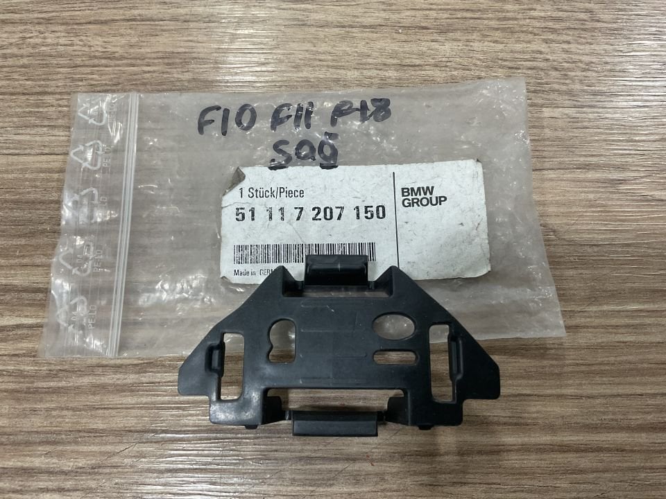 51117207150 7207150 BMW F10 F11 F18 5 SERİSİ SAĞ FAR FISKİYE KAPAĞI SIFIR ORJİNAL